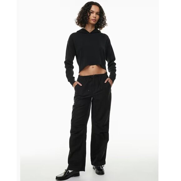 Aritzia TNA Cache Cargo Pant Relaxed Mid-Rise Parachute Pants Size Medium - Picture 11 of 13